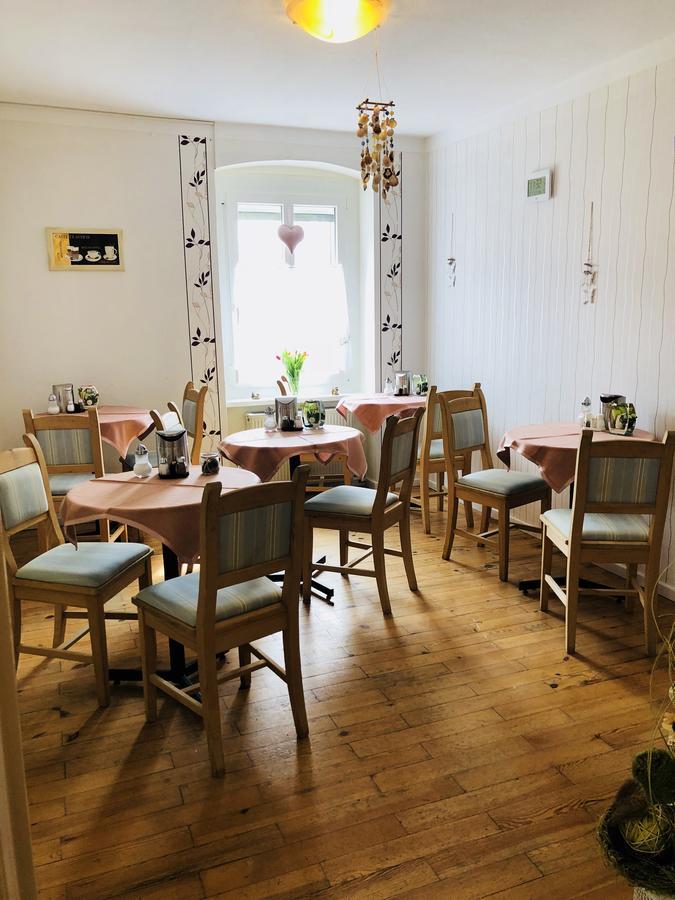 Pension Holzgarten Regensburg Eksteriør bilde